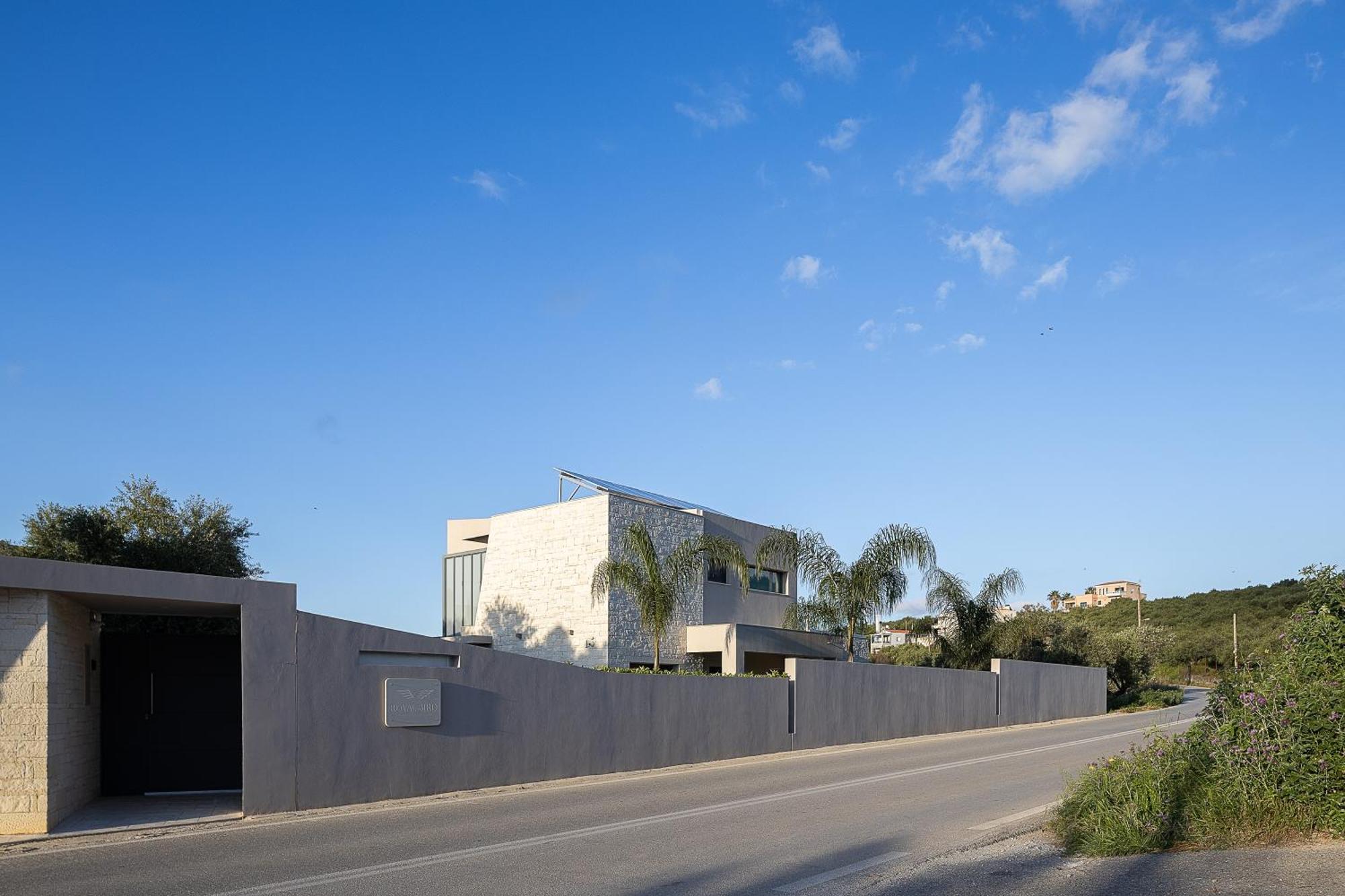 Royal Bird Private Villa Kalyves Exterior photo